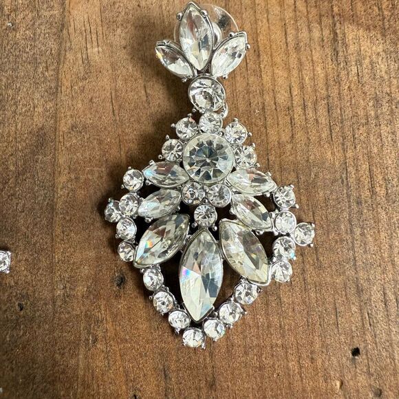 Banana Republic Rhinestone Statement Drop Pierced Earrings - Picture 2 of 7